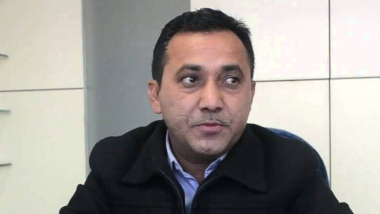 विश्वप्रकाशको कटाक्ष- परिवर्तनको नाममा एमालेले श्रद्धेय ‘बा’ लाई तेस्रोपटक अध्यक्ष बनायो